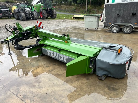 Faucheuse conditionneuse Fendt 3060 TLRC