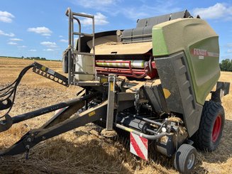 Presse à balles rondes Fendt ROTANA 160 V XTRA - 1