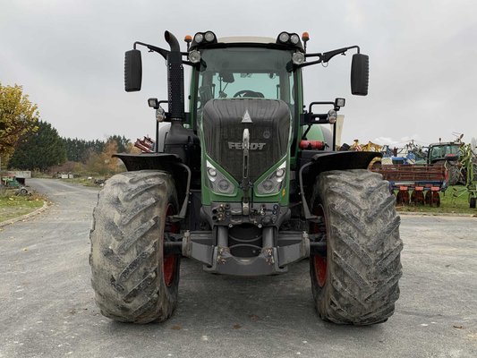 Tracteur agricole Fendt 824 S4 ProfiPlus - 240